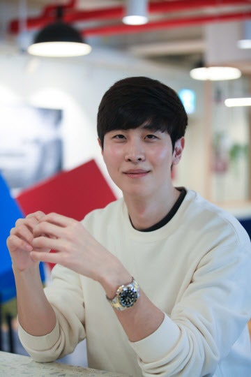 "지무비 실망" 댓글 쏟아지더니...역사 왜곡 논란 '암살자들' 영상 결국 사라졌다