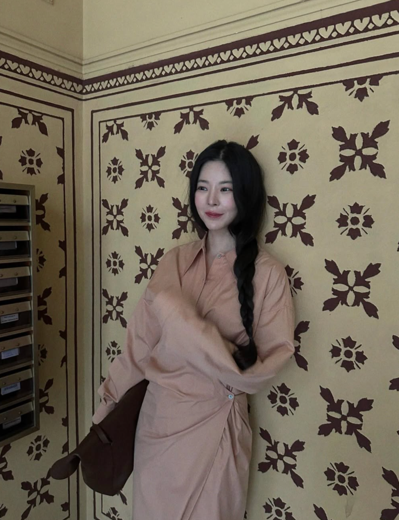 35세 장재인, 프로필 속 '노브라' 한 줄 보더니 결국…홍대서 전단지 돌리는 데뷔 16년 차 근황
