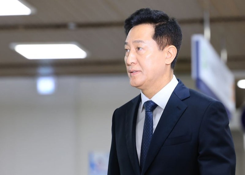 강훈식 사의 표명, 왜 하필 지금 서울시장 후보군에 이름이 다시 올랐을까