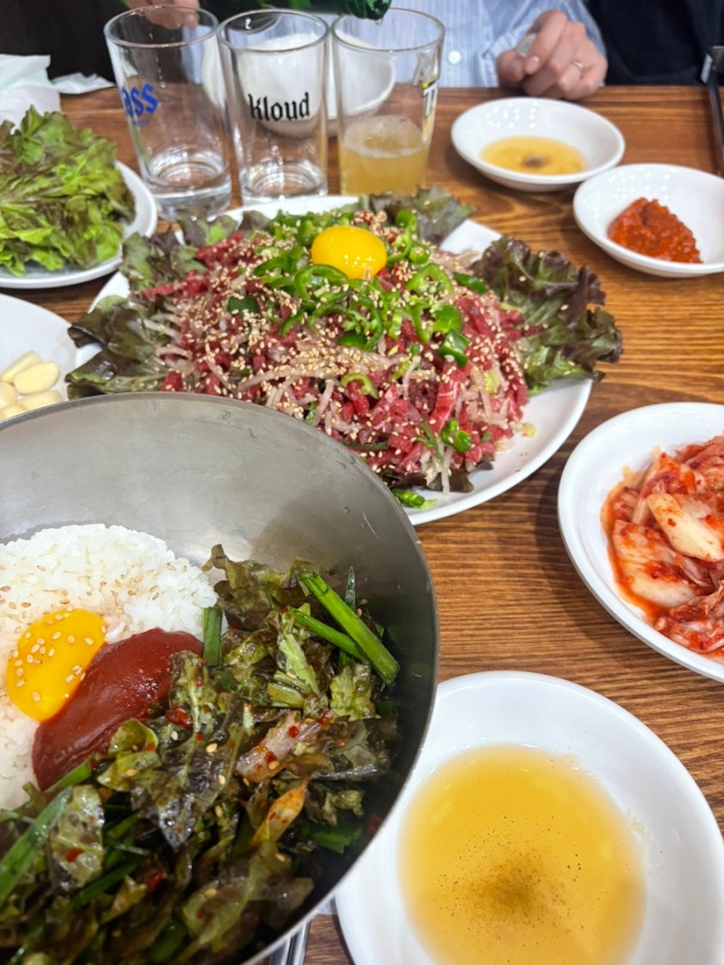 종로 백제정육점 차돌반 육회반 등심 양념밥 웨이팅 노포맛집