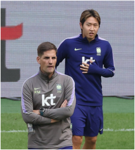 “이렇게 잘하는 선수를 왜”…모레노 감독 한마디, 이강인 ‘윙백 논란’ 다시 떠올랐다