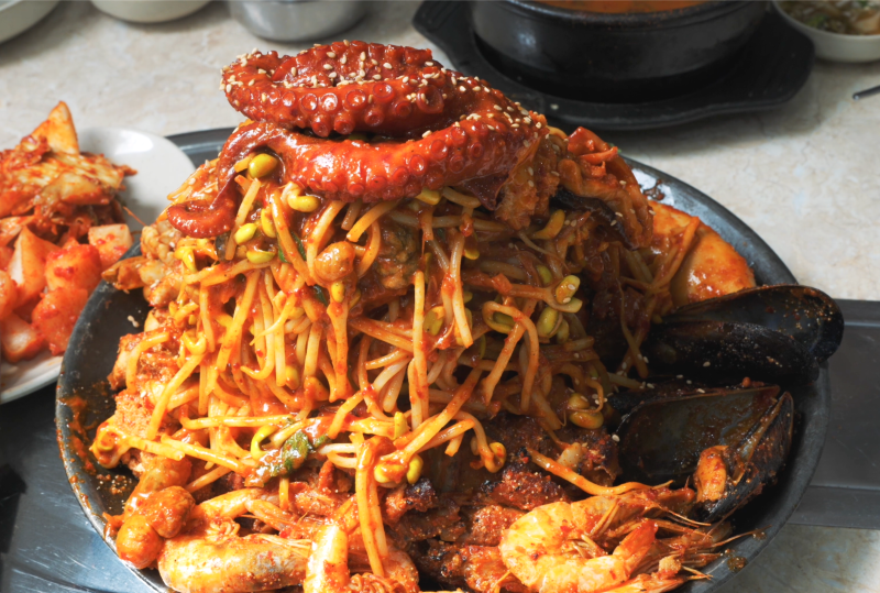 노원 태능감자탕 강레오 에디션 신메뉴 매콤해물폭탄뼈짐 먹고 왔어요 노원역 맛집