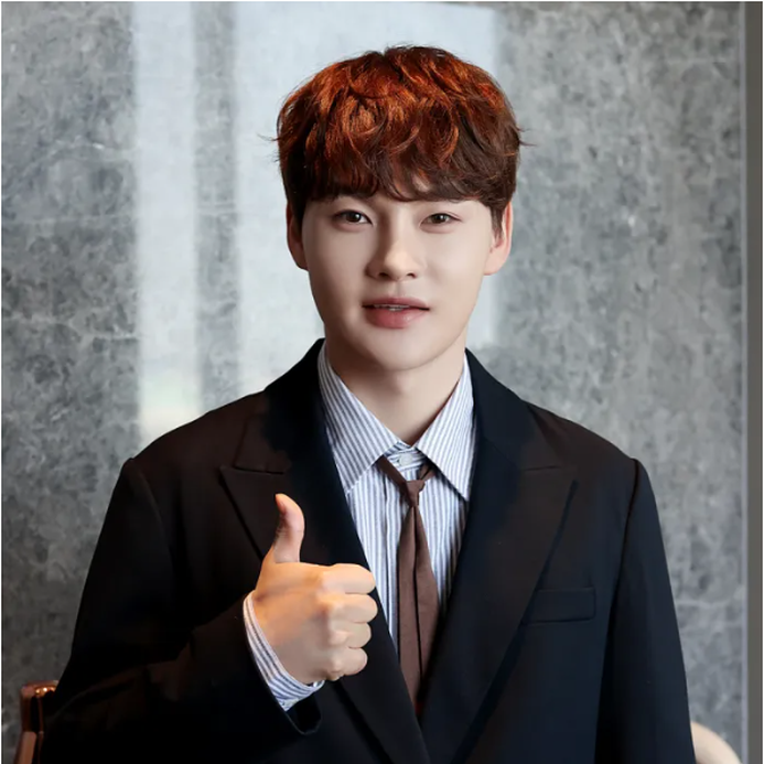 “17살에 아버지 따라 배 탔던 박서진, 15년 뒤 부모님께 해드린 일”