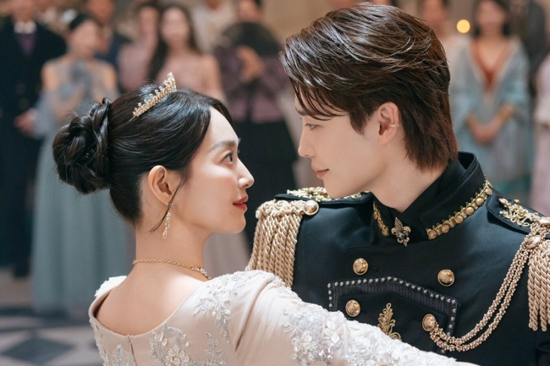 ‘재혼 황후’ 11월 4일 공개! 신민아·주지훈·이종석·이세영 인물 관계 총정리