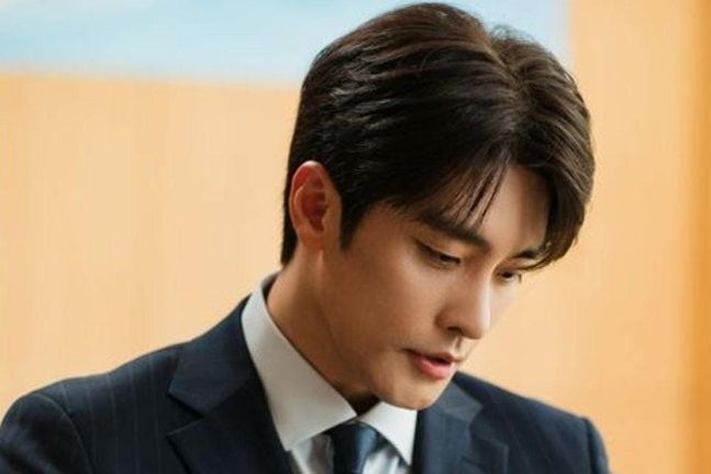 줄서기 거부하던 성훈, 4년 만에 컴백…MBN 드라마 타이틀이 심상치 않다
