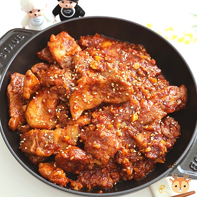 마늘 폭탄 매운 돼지고기조림 레시피 목살요리 집반찬
