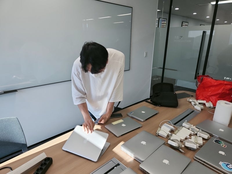 맥북 중고 팔기 전에 내 맥북 모델명 정확히 읽는 법