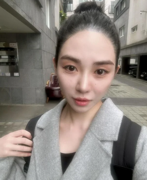 “이 와중에 인스타?” 비난 쏟아지자…권민아가 SNS 멈출 수 없었던 이유