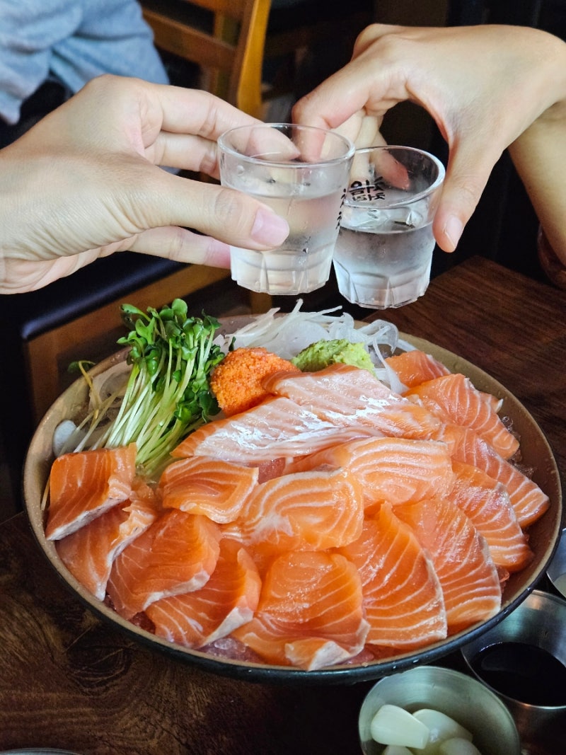 居酒屋牛圭 新村店 - 外送常客親自造訪的真實評價，新村酒館居酒屋推薦