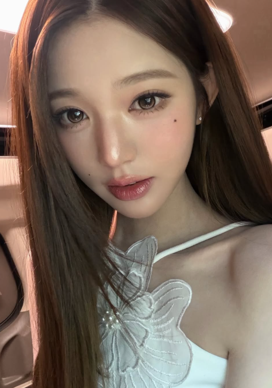 IVE Members' Heights and Profiles: Jang Won-young's Growth and Group's Tall Stature