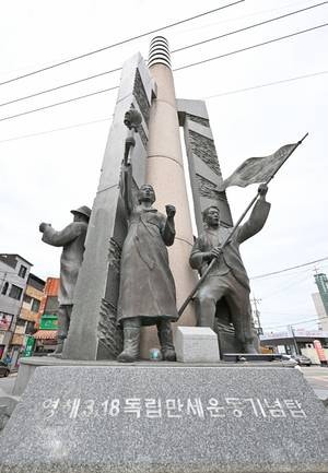 [학술답사](8) ☆ 영해 영양 남씨 ‘괴시리고택’ * 牧隱 李穡