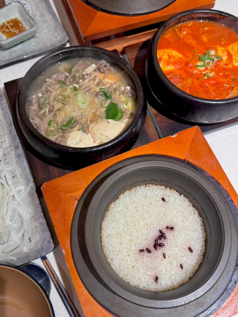 진초동순두부 북구청 전남대점 | 순두부찌개에 돌솥밥까지 든든한 전대후문 밥집, 용봉동맛....