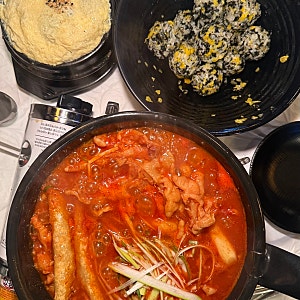 [군자/중곡] 닭발천하 | 무뼈 국물닭발 맛집, 군자역 야장 술집