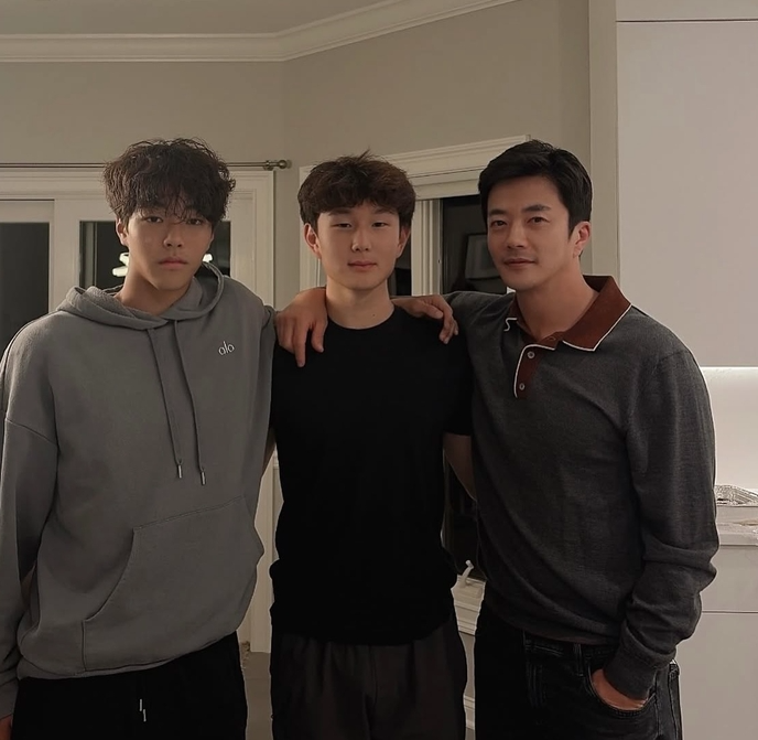 연예계 데뷔하는거 아냐? 키183cm 완성형 비주얼이라는 권상우 아들 룩희