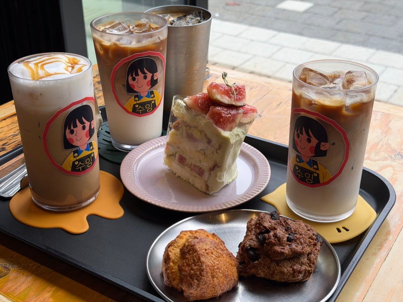 [헤이리 마을] 디저트 맛집 '카페 수잉'ㅣ애견동반 카페