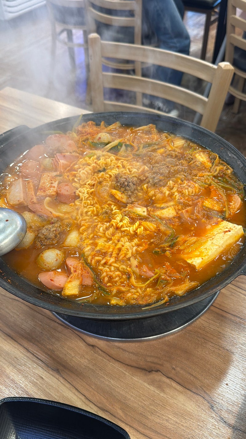 오뎅식당 / 부대찌개 원조 의정부부대찌개거리 맛집