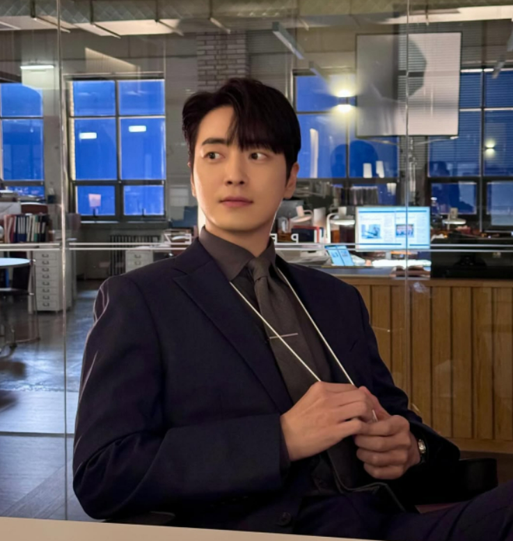 [배우 분석] '서동재'부터 '로또 1등'까지, 배우 이준혁의 대표작 & 연기 매력 총정리