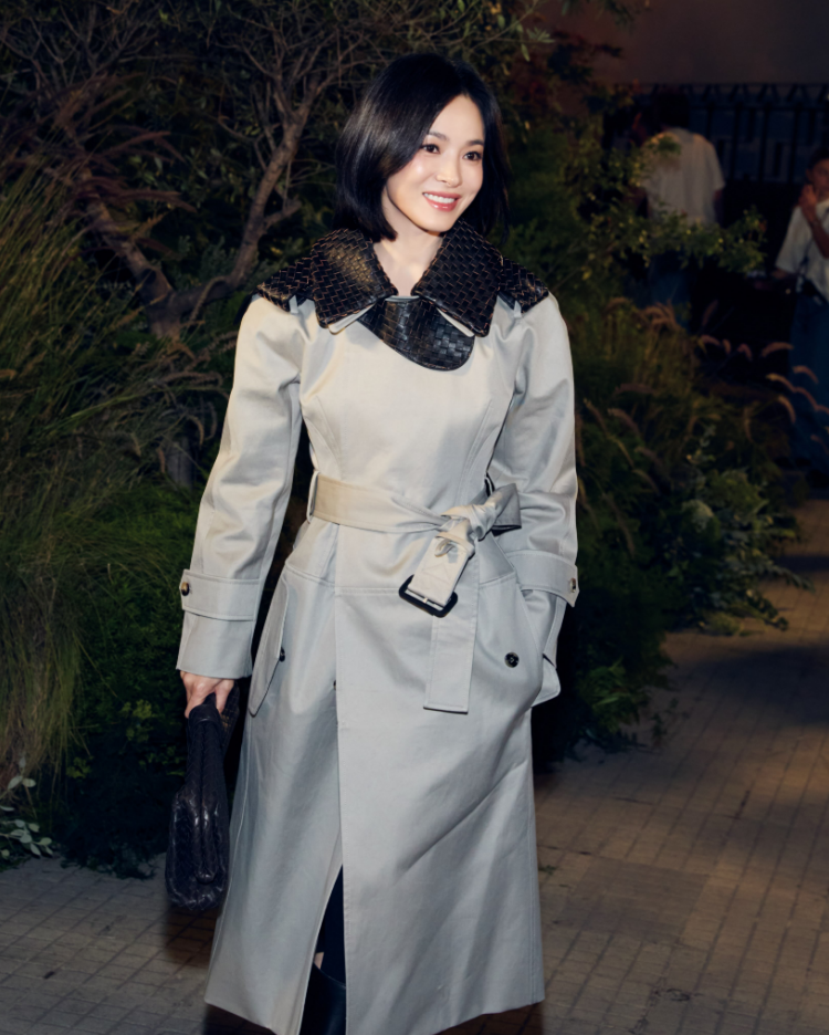 Song Hye-kyo "This Time It's Bottega Veneta" Profile, Lee Min-ho's Bob Hair, Bag, Song Joong-ki's Short Cut