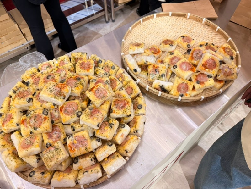 잠실 강원떡집 피자설기 롯데월드몰 위치 웨이팅 가격 맛은?