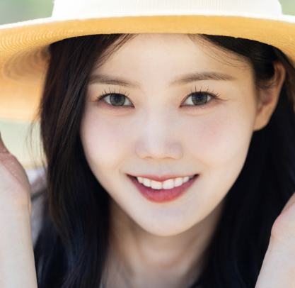 “오마이걸 아닌 솔로 효정으로” 첫 미니앨범에 단독 공연까지…10월 제대로 달린다