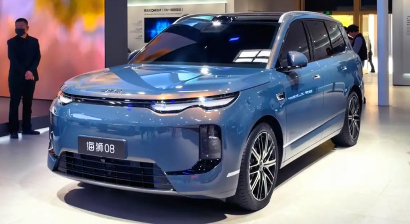 기아 EV9 비상? 주유 한 번에 1,650km, 9분 완충 괴물 SUV 'BYD 씨라이언 8' 최초 공개!“