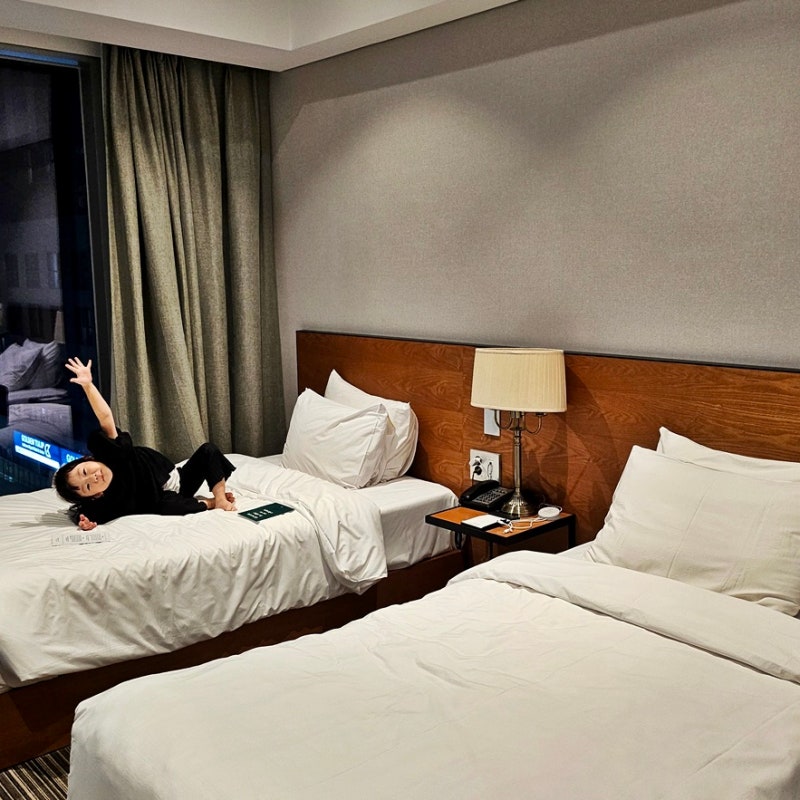 A Must for Early Morning Flights: My Review of Golden Tulip Incheon Airport Hotel & Suites Near Incheon Airport