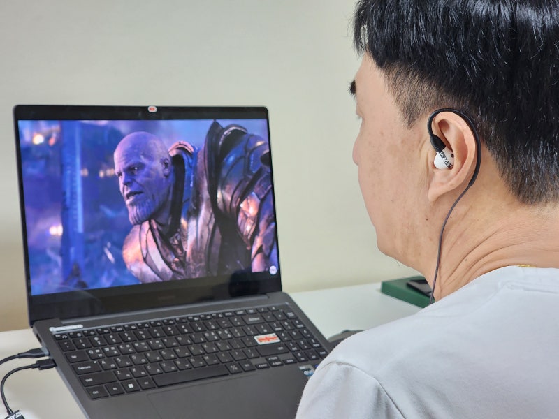 소니 INZONE E9 후기 FPS 게임 발소리와 착용감 직접 써보니