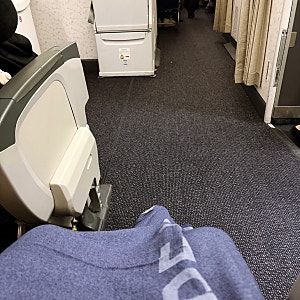 대한항공 부산 인천 내항기 A321 | 인천 브리즈번 B787 비상구좌석 비추