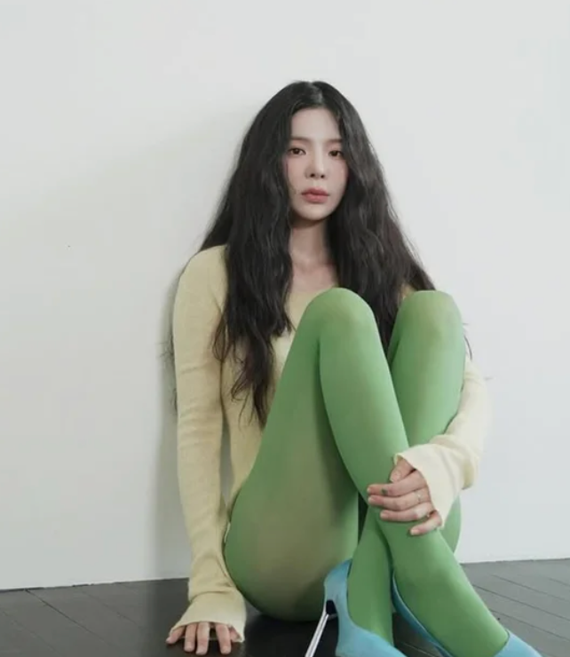 "여자가 시원하게 살면 안 돼?" 장재인, '노브라 패션' 지적에 거침없이 맞받아친 진짜 이유