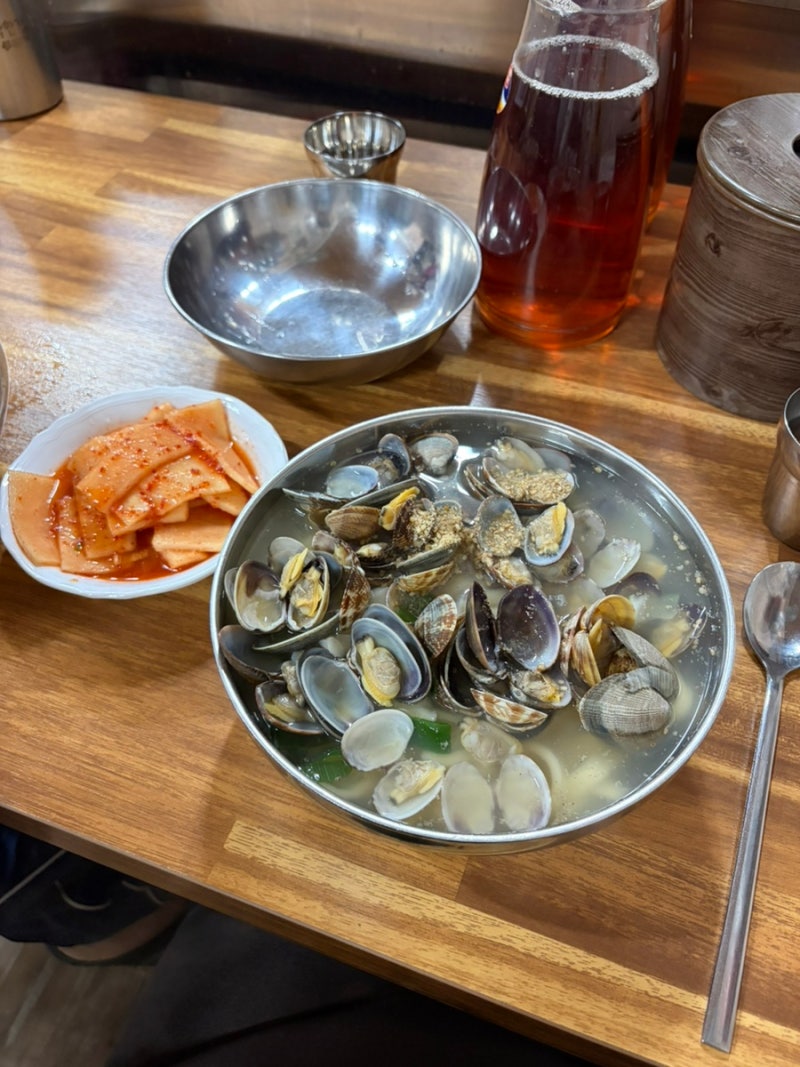 태안 서부시장 4,000원 바지락칼국수 파전칼국수 가성비 미침 ㅠ