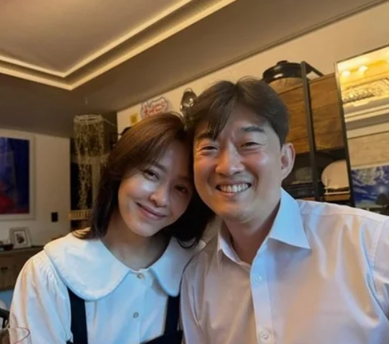 강성연 재혼 화제, 남편 될 의사 장민욱은 누구? (프로필 나이 직업 자녀 이력 정리)