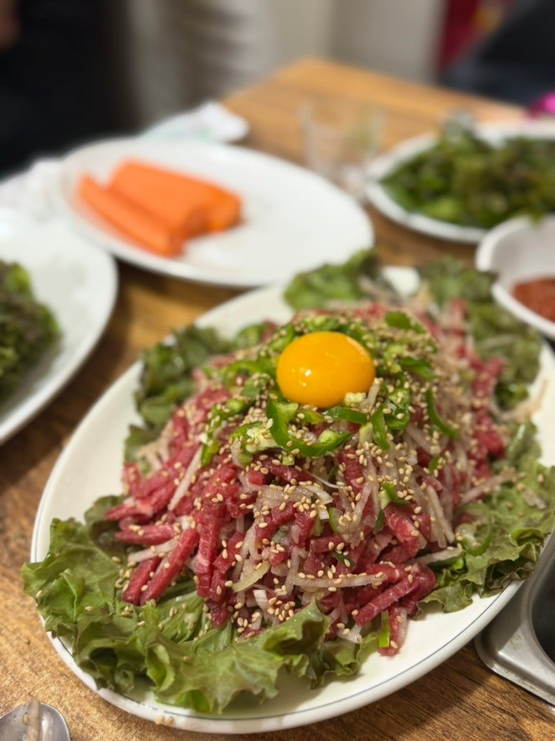 종로맛집 차돌육회쌈 원조[종로 백제정육식당] 평일웨이팅+맛조합+솔직후기