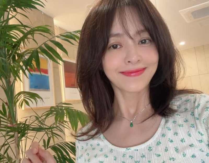 "그 프로그램 MC와 의사였잖아?" 강성연 깜짝 재혼, 남편 얼굴 공개되자 난리 난 이유