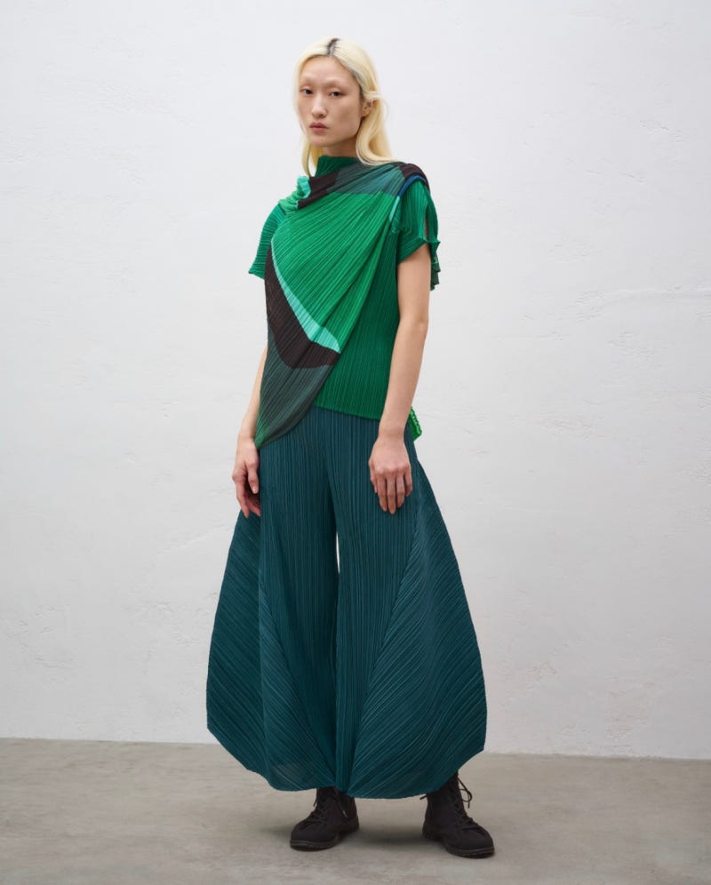 플리츠플리즈 이세이미야케 10월 신상｜MONTHLY COLORS·LEAP·FLUTTER·ZIG ZAG KNIT