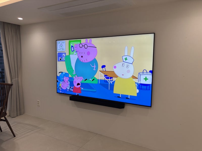 강남 청담 벽걸이티비설치 : TV 손상걱정 고객님이 세 번이나 되물은 이유
