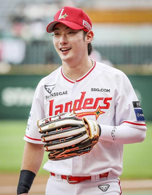 “부러지지 않는 이상은 뛴다” 최지훈, 이제 남은 건 계약이다...SSG의 다음 선택