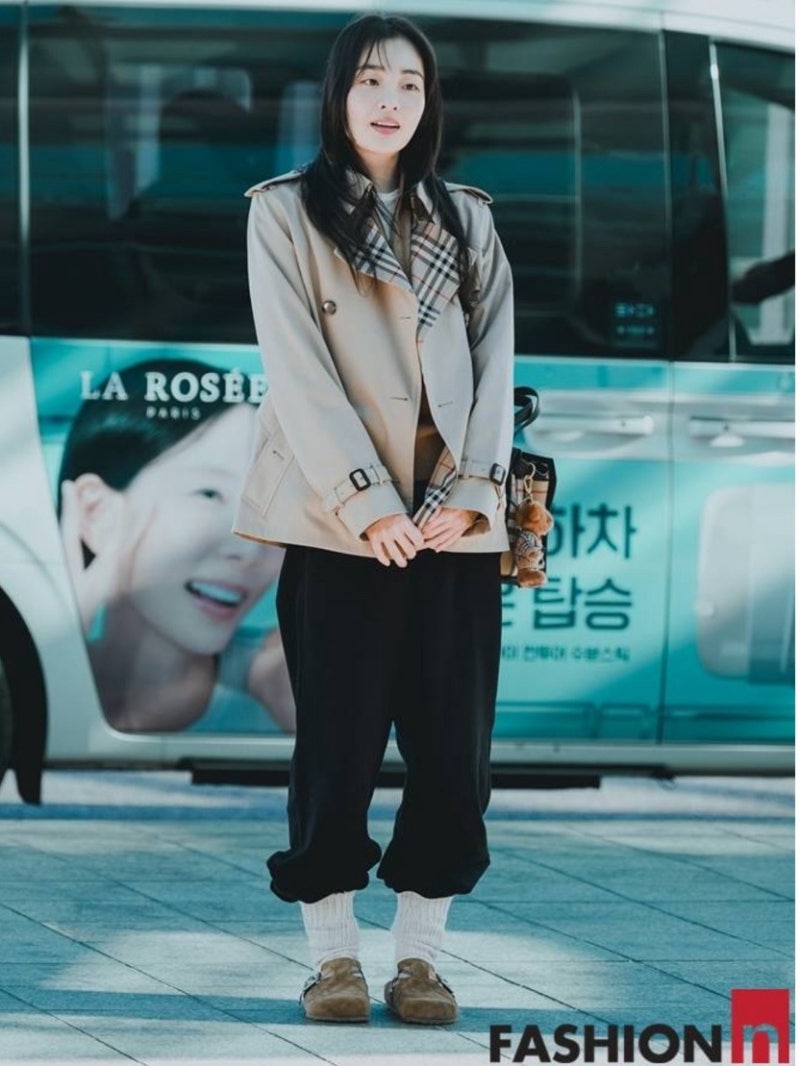 “17kg 뺐는데 왜 이렇게 입었지?” 김민하 버버리 공항룩, 호불호 갈린 진짜 이유
