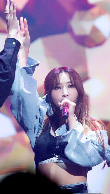 “벌써 4년 9개월 지났다고?” 2NE1 공민지, 긴 공백 깨고 ‘콜링’으로 돌아온 근황
