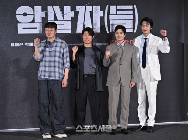 영상까지 사라졌다…417만 지무비, 암살자 논란 지속 삭제 이유엔 침묵