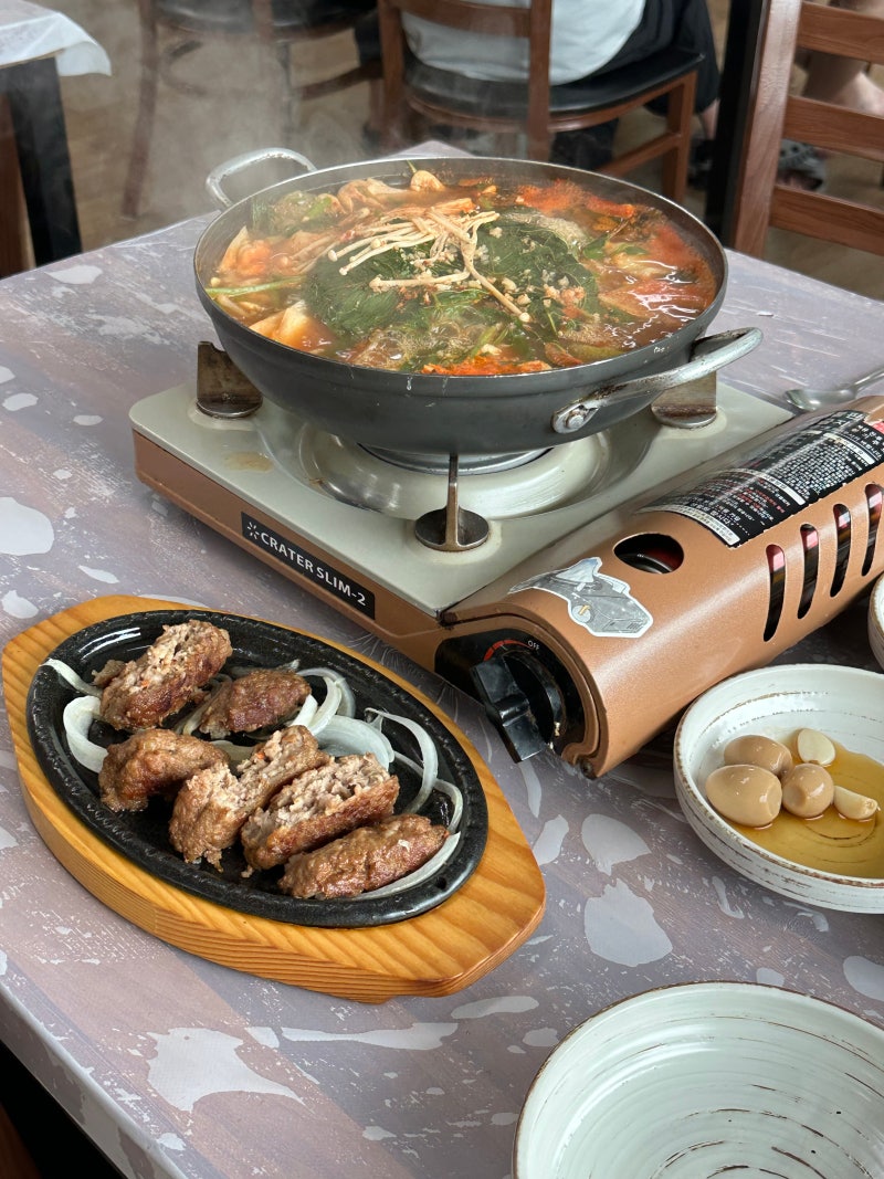 단양 쏘가리매운탕 떡갈비 현지맛집 어부네회매운탕 주차장 내돈내산