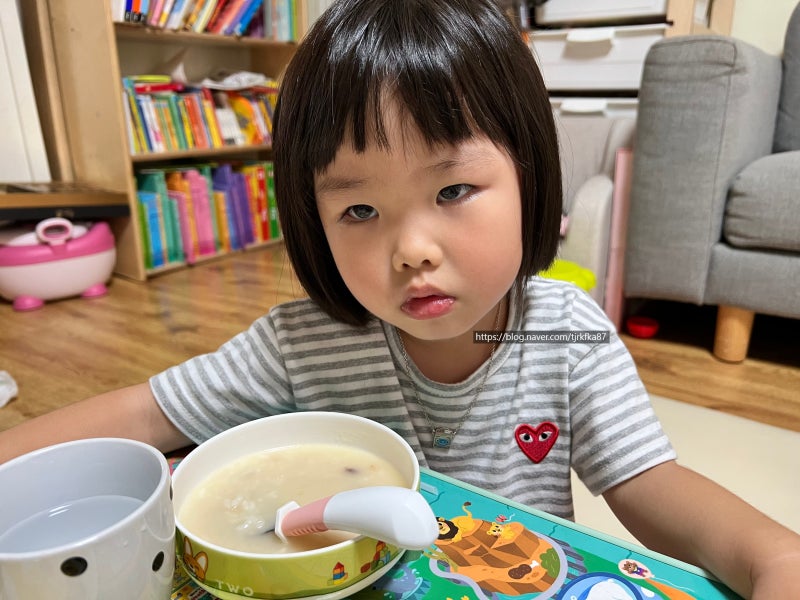배 아프다며 울다가 다시 멀쩡해져요, 소아장중첩증 증상일 수 있을까?