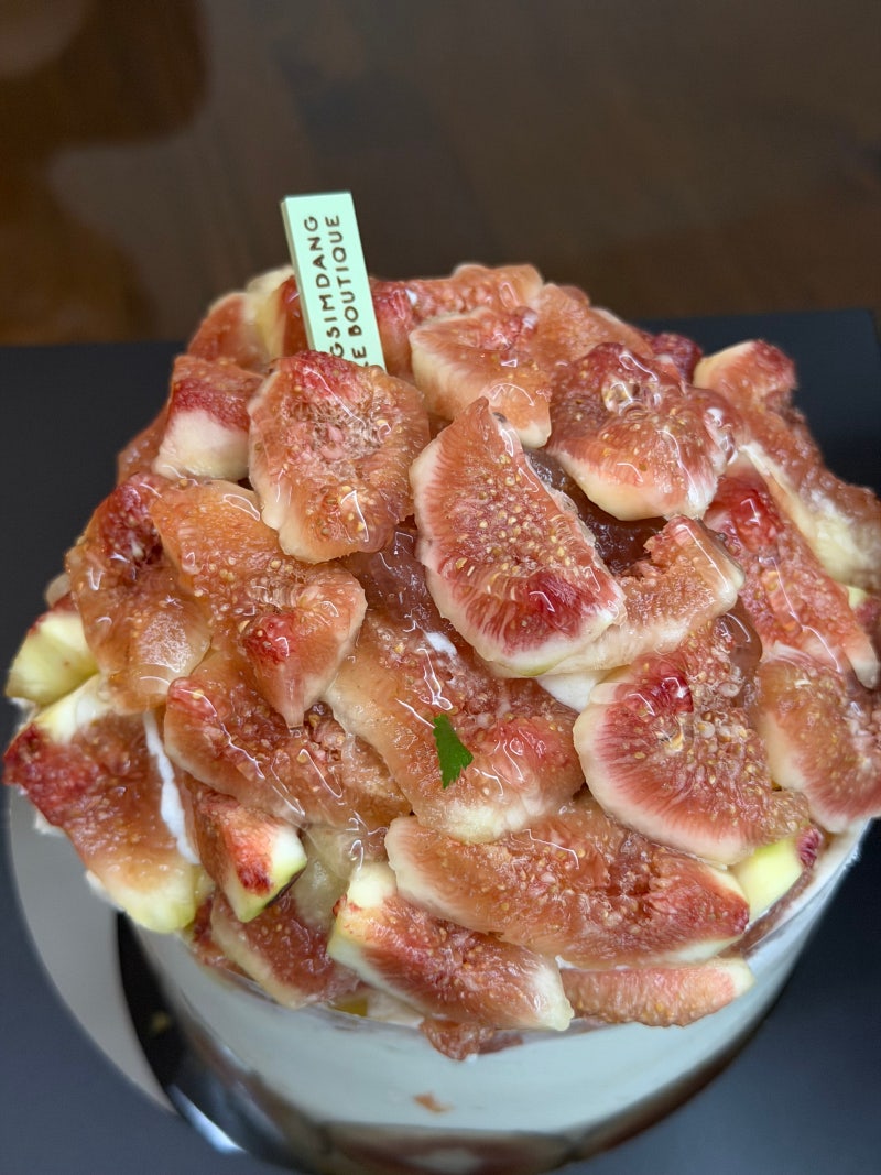 성심당 dcc점 케이크 무화과 시루 우유순수롤 웨이팅 후기