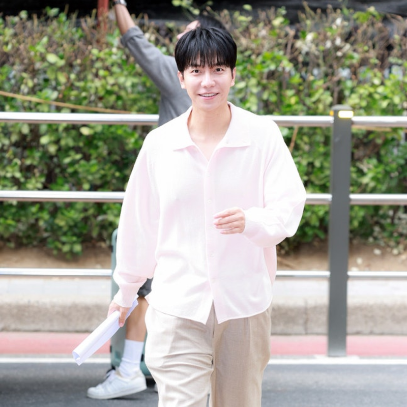 이승기 근황, 유튜브 첫 영상 속 노래랑 육아 그리고 10월 콘서트