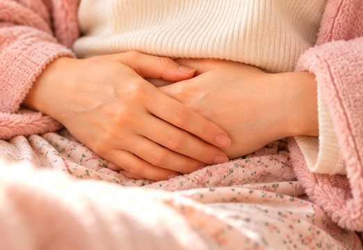 생리통은 왜 첫날 더 심할까? 생리할 때 배가 아픈 이유와 제가 생리대를 고르는 기준