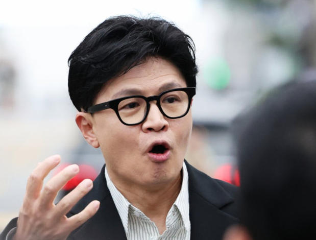 [속보] 한동훈 "이재명 대통령 답하라…DMZ <b>지뢰</b> 조사 미룬 범인 누구....