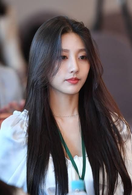 '<b>친일 논란</b>' <b>하영친일 논란</b>' <b>하영</b> 결국 <b>하차</b>하더니… 러블리즈 정예....
