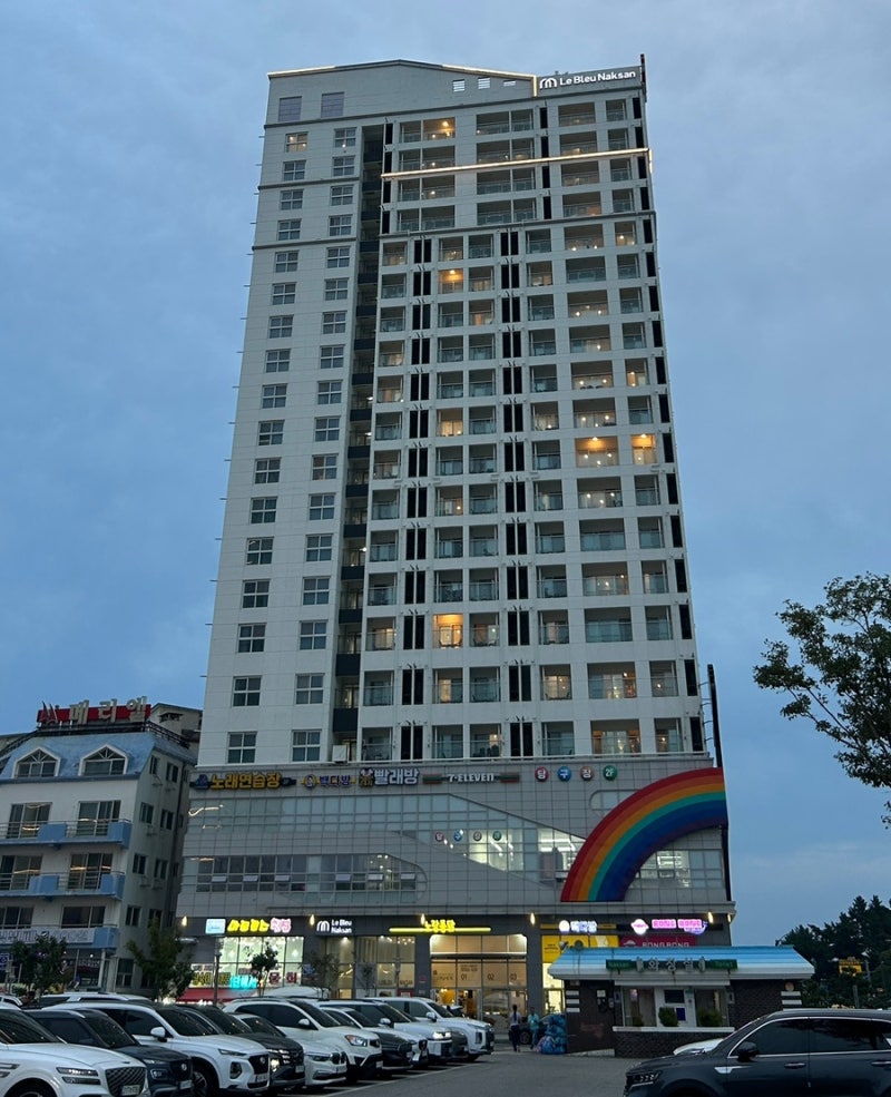 체스터톤스낙산 호텔ㅣ양양 호텔 추천(쓰리룸 펜트하우스, 가족호텔, 낙산사, 낙산해수욕장 ....