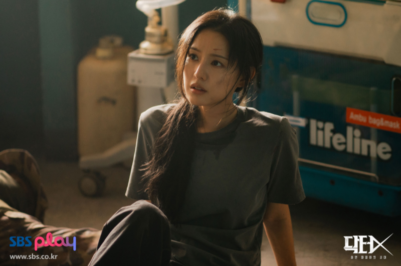 김지원 파격 변신, 새 드라마에서 보여줄 모습은?