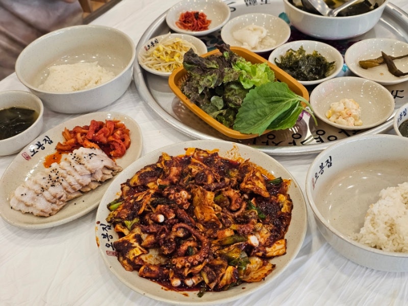 구미 산동 맛집 오봉집 점심특선 낙지보쌈 먹고 왔어요