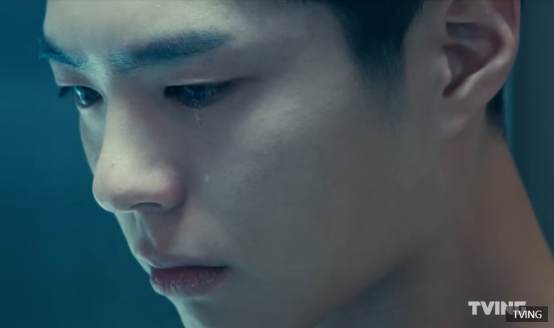 Gong Yoo and Park Bo-gum's SF Thriller Praised for Its Crazy Plot Despite Only 350,000 Viewers | Plot and Audience Numbers